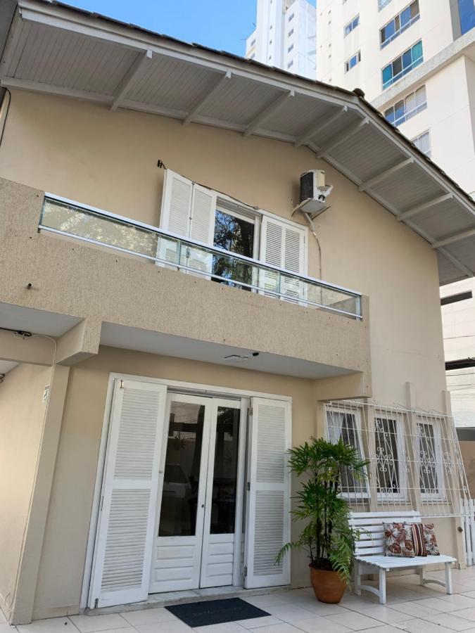 Pousada Balneário Camboriú Exteriör bild